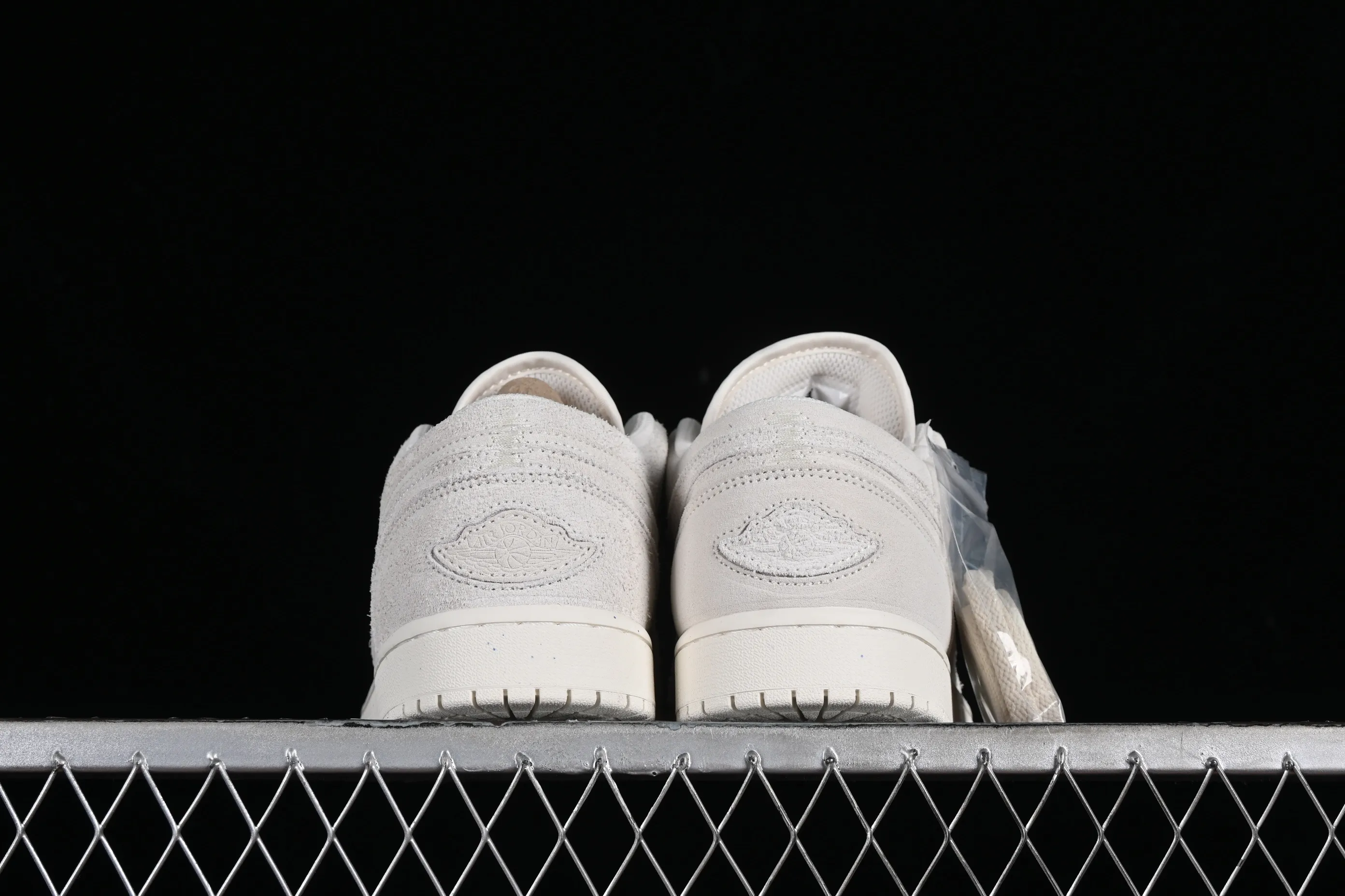 All categories Air Jordan Jordan series basketball shoes Air Jordan 1 Low Air Jordan 1 Low AJ1 Joe 1 earth gray low-top cultural casual sneakers FQ3055-100